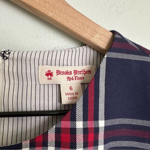Brooks Brothers Red Fleece Cotton Blend Plaid Sheath Dress - Picture 5 of 7